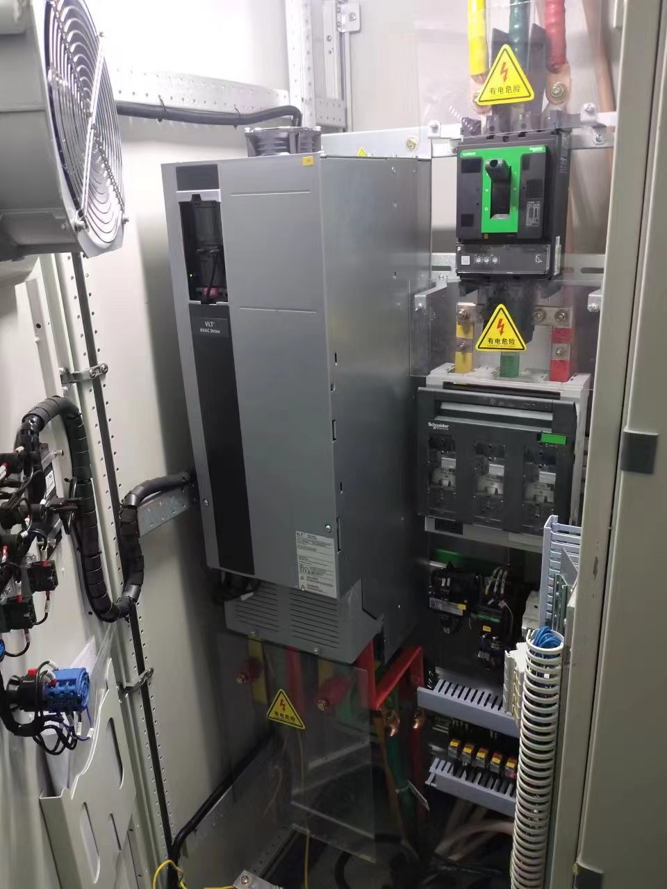 Maintenance and upkeep of on-site Danfoss frequency converters in Xi'an Huawei Data Center