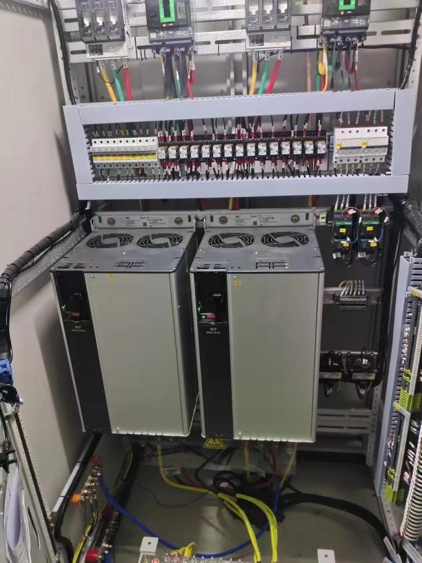 Maintenance and upkeep of on-site Danfoss frequency converters in Xi'an Huawei Data Center
