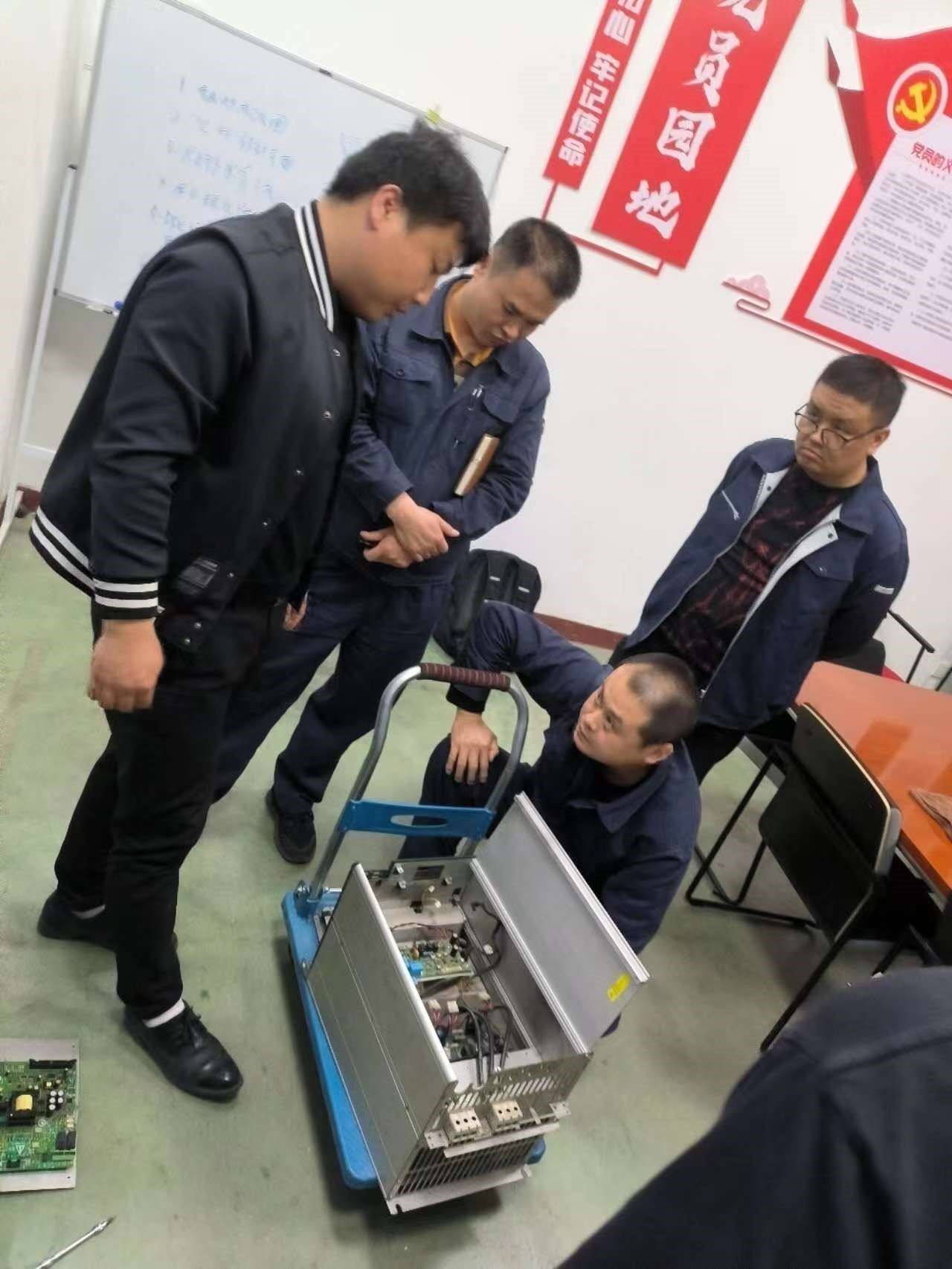 Maintenance and troubleshooting of Danfoss frequency converter on-site empowerment in a certain aerospace research institute in Xi'an